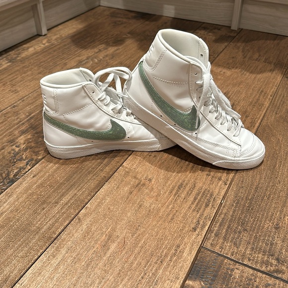 Nike Shoes - Nike Women’s Blazer Mid Shoes